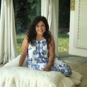 Meet your Posher, Henrietta